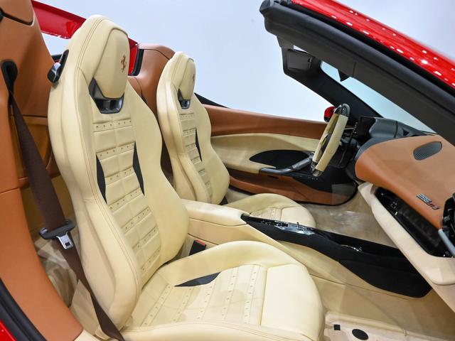 ２９６ＧＴＳ Ｆ１　ＤＣＴ　フェラーリ認定中古車　メーカー保証付　フェラーリ・ロードサイドアシスタンス　Ｆｅｒｒａｒｉ　Ａｐｐｒｏｖｅｄ（13枚目）