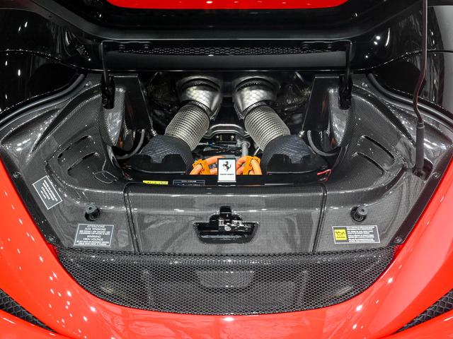 ２９６ＧＴＳ Ｆ１　ＤＣＴ　フェラーリ認定中古車　メーカー保証付　フェラーリ・ロードサイドアシスタンス　Ｆｅｒｒａｒｉ　Ａｐｐｒｏｖｅｄ（17枚目）