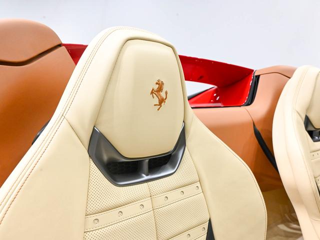 ２９６ＧＴＳ Ｆ１　ＤＣＴ　フェラーリ認定中古車　メーカー保証付　フェラーリ・ロードサイドアシスタンス　Ｆｅｒｒａｒｉ　Ａｐｐｒｏｖｅｄ（19枚目）