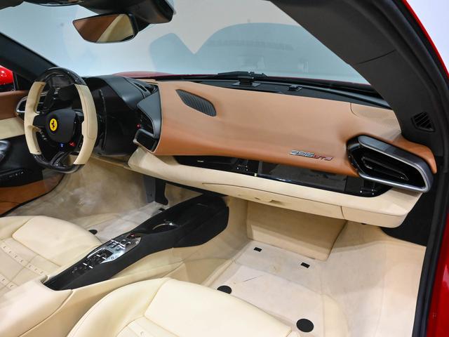 ２９６ＧＴＳ Ｆ１　ＤＣＴ　フェラーリ認定中古車　メーカー保証付　フェラーリ・ロードサイドアシスタンス　Ｆｅｒｒａｒｉ　Ａｐｐｒｏｖｅｄ（20枚目）