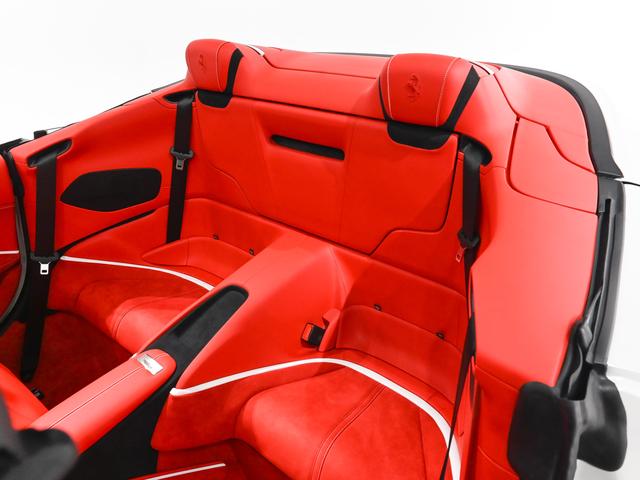 ローマスパイダー F1 DCT 20inchクローム仕上 フェラーリ認定中古車 メーカー保証付 フェラーリ・ロードサイドアシスタンス Ferrari Approved(4枚目)