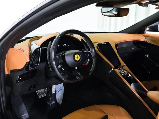 ローマ Ｆ１　ＤＣＴ　２０ｉｎｃｈクローム仕上　フェラーリ認定中古車　メーカー保証付　フェラーリ・ロードサイドアシスタンス　Ｆｅｒｒａｒｉ　Ａｐｐｒｏｖｅｄ　Ｂｌｕ　Ｒｏｍａ（2枚目）