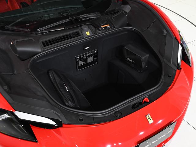 296GTB F1 DCT フェラーリ認定中古車 メーカー保証付 フェラーリ・ロードサイドアシスタンス Ferrari Approved(15枚目)