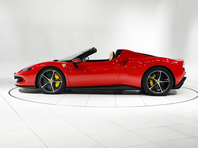 296GTS F1 DCT フェラーリ認定中古車 メーカー保証付 フェラーリ・ロードサイドアシスタンス Ferrari Approved(8枚目)