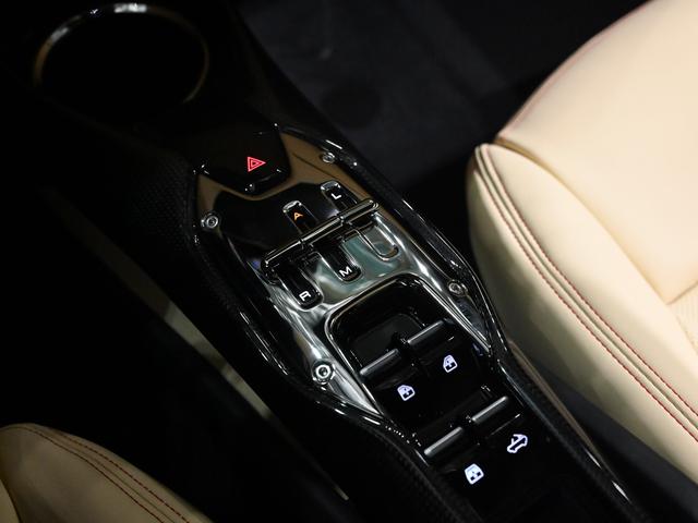 296GTS F1 DCT フェラーリ認定中古車 メーカー保証付 フェラーリ・ロードサイドアシスタンス Ferrari Approved(16枚目)