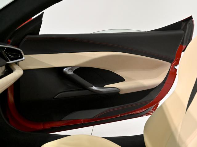 296GTS F1 DCT フェラーリ認定中古車 メーカー保証付 フェラーリ・ロードサイドアシスタンス Ferrari Approved(17枚目)