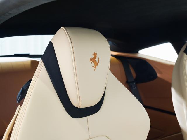 ローマ 　フェラーリ認定中古車　メーカー保証付　フェラーリ・ロードサイドアシスタンス　Ｆｅｒｒａｒｉ　Ａｐｐｒｏｖｅｄ（23枚目）