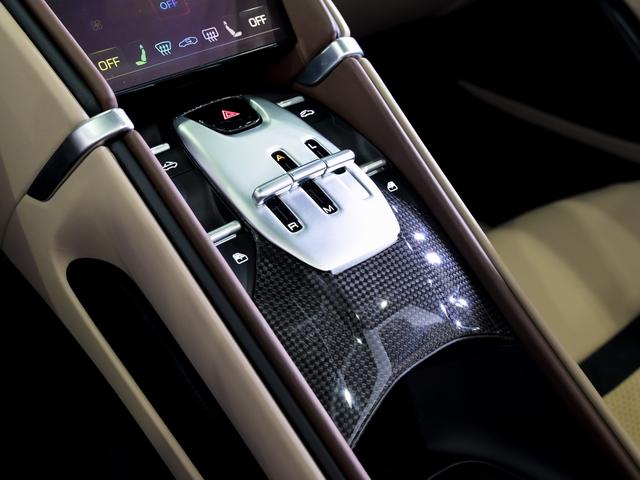 ローマスパイダー ベースグレード(18枚目)