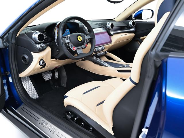 GTC4ルッソ フェラーリ認定中古車 メーカー保証付 フェラーリ・ロードサイドアシスタンス Ferrari Approved Blu Tour de France / Sabbia(20枚目)
