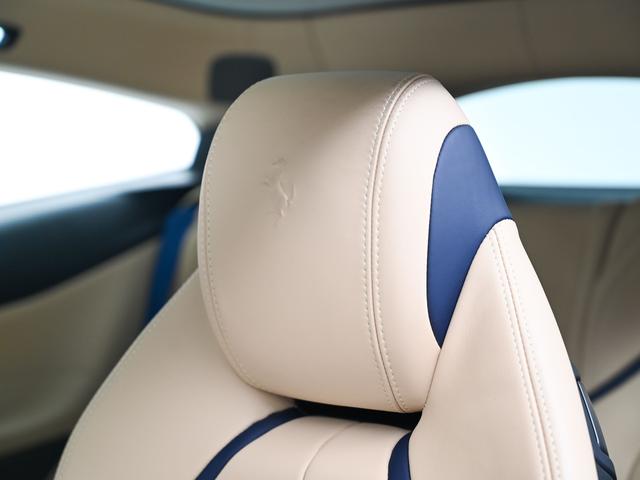 GTC4ルッソ フェラーリ認定中古車 メーカー保証付 フェラーリ・ロードサイドアシスタンス Ferrari Approved Blu Tour de France / Sabbia(21枚目)