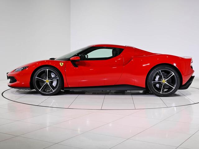 296GTB フェラーリ認定中古車 メーカー保証付 フェラーリ・ロードサイドアシスタンス Ferrari Approved 20インチ・ダイヤモンドカット鍛造ホイール ベンチレーテッド・フル電動シート(7枚目)