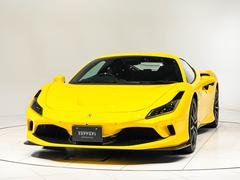 ボディカラーＧｉａｌｌｏ　Ｍｏｄｅｎａ（黄）にインテリアはＮｅｒｏ（黒）のオーソドックスな組み合わせでございます。 2