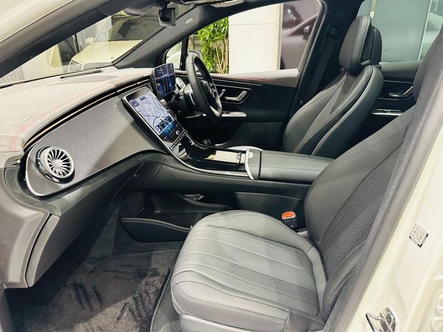 ＥＱＥ ＳＵＶ ＥＱＥ３５０　４マチック　ＳＵＶ　ＡＭＧラインパケジ　４ＷＤ　ＭＰ２０２４０１　有償色／エクスクルーシブＰ　認定中古車　障害物センサー　エアサスペンション　電動シート　シートヒーター　オートマチックハイビーム　フロント／サイド／バックカメラ（33枚目）