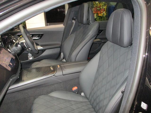 Ｅクラスステーションワゴン Ｅ２００ステーションワゴンアバギャルドＡＭＧラインＰ　認定中古車　　（ＩＳＧ搭載モデル）　ＭＰ２０２４０１　レザーＥＸＰ／アドバンスドＰ／Ｄインテリア　フロント／サイド／バックカメラ　ＥＴＣ　電動シート　シートヒーター　ルーフレール（31枚目）