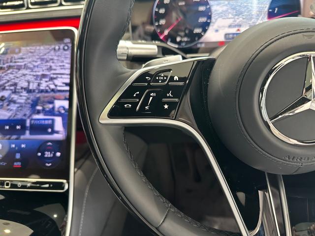 Ｓクラス Ｓ４５０ｄ　４マチック　ＡＭＧラインパッケージ　（ＩＳＧ搭載モデル）　ディーゼルターボ　４ＷＤ　ＭＰ２０２４０２　有償色／ベーシックＰ／ドライバーズＰ／レザー　認定中古車　オートマチックハイビーム　エアサスペンション　ＥＴＣ　電動シート（19枚目）