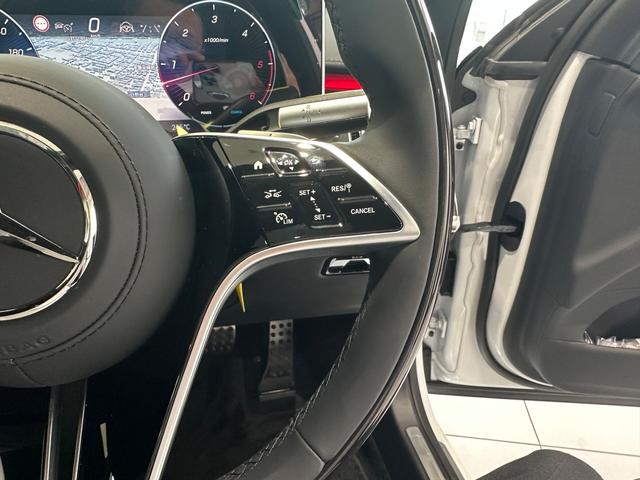 Ｓクラス Ｓ４５０ｄ　４マチック　ＡＭＧラインパッケージ　（ＩＳＧ搭載モデル）　ディーゼルターボ　４ＷＤ　ＭＰ２０２４０２　有償色／ベーシックＰ／ドライバーズＰ／レザー　認定中古車　オートマチックハイビーム　エアサスペンション　ＥＴＣ　電動シート（20枚目）
