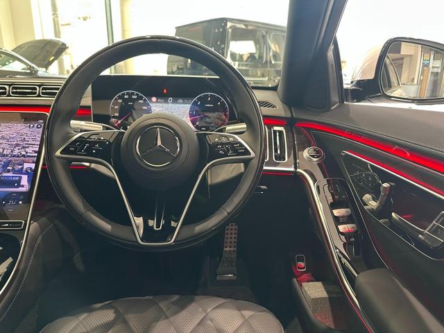 Ｓクラス Ｓ４５０ｄ　４マチック　ＡＭＧラインパッケージ　（ＩＳＧ搭載モデル）　ディーゼルターボ　４ＷＤ　ＭＰ２０２４０２　有償色／ベーシックＰ／ドライバーズＰ／レザー　認定中古車　オートマチックハイビーム　エアサスペンション　ＥＴＣ　電動シート（26枚目）