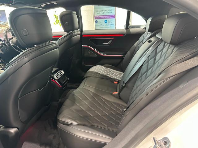 Ｓクラス Ｓ４５０ｄ　４マチック　ＡＭＧラインパッケージ　（ＩＳＧ搭載モデル）　ディーゼルターボ　４ＷＤ　ＭＰ２０２４０２　有償色／ベーシックＰ／ドライバーズＰ／レザー　認定中古車　オートマチックハイビーム　エアサスペンション　ＥＴＣ　電動シート（32枚目）