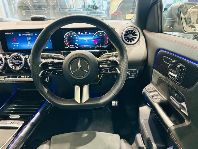 ＧＬＡクラス ＧＬＡ２００ｄ　４マチック　ＡＭＧラインパッケージ　ディーゼルターボ　４ＷＤ　ＭＰ２０２４０２　３６０度カメラ　認定中古車　オートマチックハイビーム　障害物センサー　ＥＴＣ　ナビ　フルセグ　ミュージックプレイヤー接続可　電動シート　シートヒーター（25枚目）