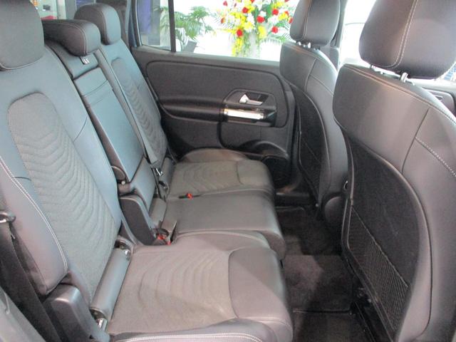 ＧＬＢ ＧＬＢ２００ｄ　４マチック　ＭＰ２０２３０２　認定中古車　コラムＭＴモード付８ＡＴ　全周囲カメラ　ドライブレコーダー　ナビ　フルセグ　ミュージックプレイヤー接続可　ルーフレール　３列シート　過給器設定モデル　障害物センサー（26枚目）