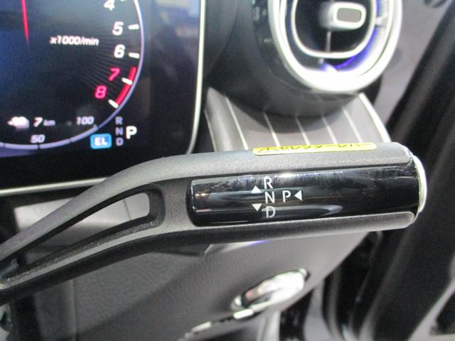 ＧＬＣ ＧＬＣ３５０ｅ　４Ｍポーツ　エディションスター　４ＷＤ　ＭＰ２０２４０２　認定中古車　コラムＭＴモード付９ＡＴ　アダプティブクルーズコントロール　全周囲カメラ　障害物センサー　エアサスペンション　ナビ　フルセグ　ミュージックプレイヤー接続可（17枚目）