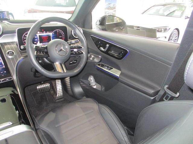 ＧＬＣ ＧＬＣ３５０ｅ　４Ｍポーツ　エディションスター　４ＷＤ　ＭＰ２０２４０２　認定中古車　コラムＭＴモード付９ＡＴ　アダプティブクルーズコントロール　全周囲カメラ　障害物センサー　エアサスペンション　ナビ　フルセグ　ミュージックプレイヤー接続可（23枚目）