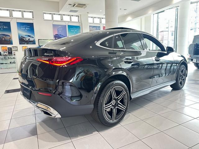 ＧＬＣ ＧＬＣ２２０ｄ４マチッククーペＡＭＧラインパッケージ　（ＩＳＧ搭載モデル）　ディーゼルターボ　４ＷＤ　ＭＰ２０２５０１　有償色／パノラミック／ドライバーズＰ　　認定中古車　電動シート　シートヒーター　ＥＴＣ　オートマチックハイビーム　障害物センサー（5枚目）