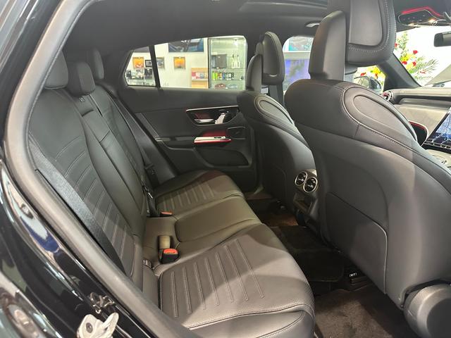 ＧＬＣ ＧＬＣ２２０ｄ４マチッククーペＡＭＧラインパッケージ　（ＩＳＧ搭載モデル）　ディーゼルターボ　４ＷＤ　ＭＰ２０２５０１　有償色／パノラミック／ドライバーズＰ　　認定中古車　電動シート　シートヒーター　ＥＴＣ　オートマチックハイビーム　障害物センサー（27枚目）