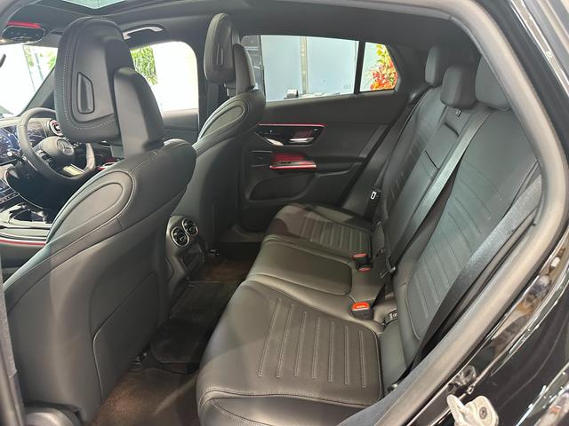 ＧＬＣ ＧＬＣ２２０ｄ４マチッククーペＡＭＧラインパッケージ　（ＩＳＧ搭載モデル）　ディーゼルターボ　４ＷＤ　ＭＰ２０２５０１　有償色／パノラミック／ドライバーズＰ　　認定中古車　電動シート　シートヒーター　ＥＴＣ　オートマチックハイビーム　障害物センサー（28枚目）