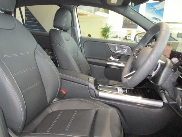 GLAクラス GLA200d 4マチック アーバンスターズ ディーゼルターボ 4WD MP202601(13枚目)