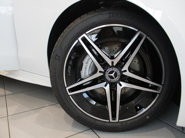 Cクラス C220d スポーツ (ISG) ディーゼルターボ MP202502 有償色(30枚目)