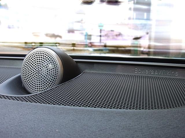 S90 T6 AWD インスクリプション ガラスサンルーフ ファインナッパレザー シートヒーター ベンチレーション ステアリングヒーター マッサージ機能 B&Wプレミアムオーディオ 9インチナビ TV 360カメラ ドラレコ レーダー(17枚目)