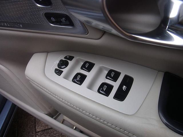 S90 T6 AWD インスクリプション ガラスサンルーフ ファインナッパレザー シートヒーター ベンチレーション ステアリングヒーター マッサージ機能 B&Wプレミアムオーディオ 9インチナビ TV 360カメラ ドラレコ レーダー(22枚目)