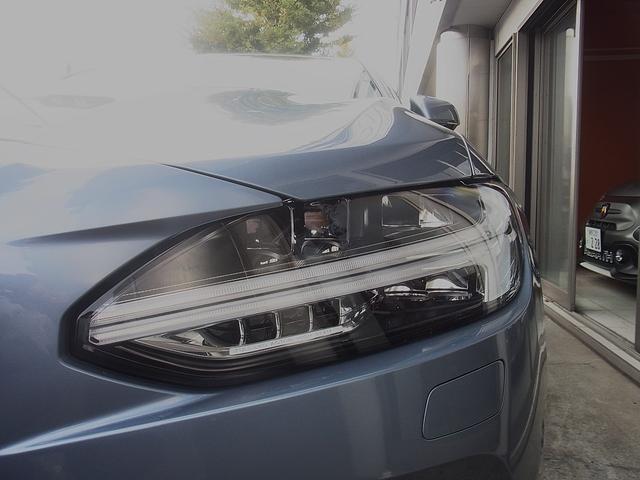 S90 T6 AWD インスクリプション ガラスサンルーフ ファインナッパレザー シートヒーター ベンチレーション ステアリングヒーター マッサージ機能 B&Wプレミアムオーディオ 9インチナビ TV 360カメラ ドラレコ レーダー(26枚目)