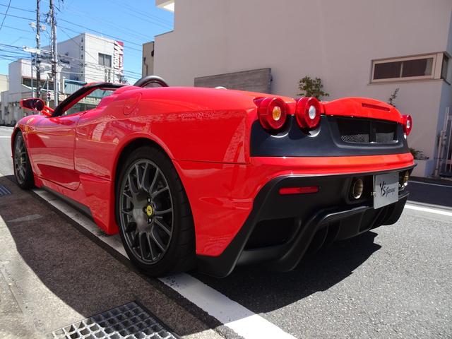 Ｆ４３０スパイダー Ｆ１　正規ディーラー車・ＡＳＩエアロボディキット・ＡＳＩ＆ＩＴＯレーシングコラボエキゾースト可変・カーボンブレーキ・レッドキャリパー・カーボンステアリング・ＢＢＳ１９インチＡＷ・ＯＰＳシートクラッチ６０％（18枚目）