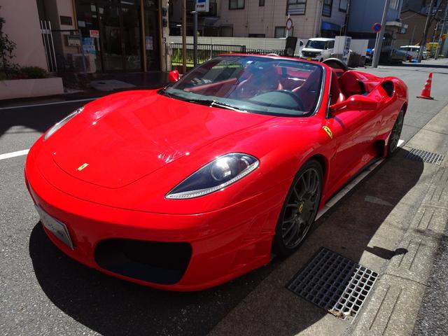 Ｆ４３０スパイダー Ｆ１　正規ディーラー車・ＡＳＩエアロボディキット・ＡＳＩ＆ＩＴＯレーシングコラボエキゾースト可変・カーボンブレーキ・レッドキャリパー・カーボンステアリング・ＢＢＳ１９インチＡＷ・ＯＰＳシートクラッチ６０％（20枚目）
