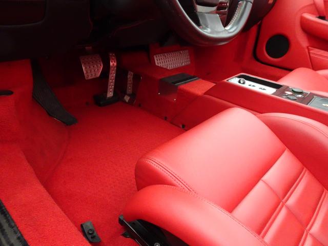 Ｆ４３０スパイダー Ｆ１　正規ディーラー車・ＡＳＩエアロボディキット・ＡＳＩ＆ＩＴＯレーシングコラボエキゾースト可変・カーボンブレーキ・レッドキャリパー・カーボンステアリング・ＢＢＳ１９インチＡＷ・ＯＰＳシートクラッチ６０％（31枚目）