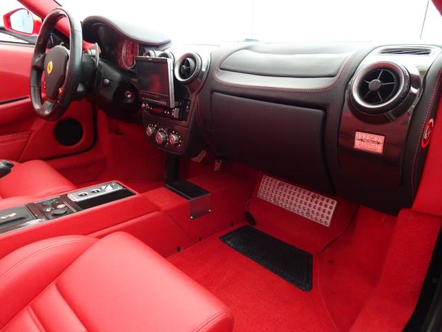 Ｆ４３０スパイダー Ｆ１　正規ディーラー車・ＡＳＩエアロボディキット・ＡＳＩ＆ＩＴＯレーシングコラボエキゾースト可変・カーボンブレーキ・レッドキャリパー・カーボンステアリング・ＢＢＳ１９インチＡＷ・ＯＰＳシートクラッチ６０％（36枚目）