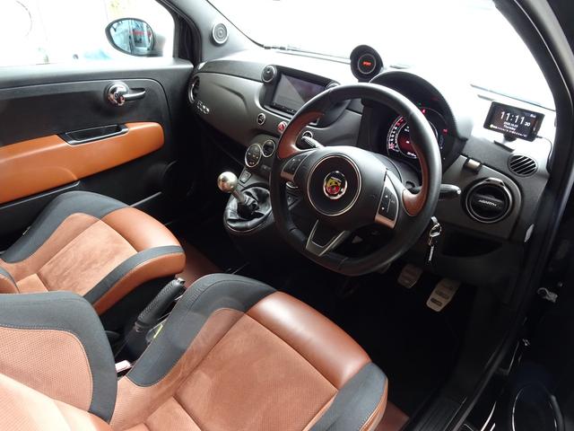 アバルト５９５ コンペティツィオーネ　アッソパルティーレ１７ＡＷ・フォクトランドサスペンション・コニーアブソーバー・ＡＳＳＯエアクリーナ・ブレンボーキャリパー・ドリルドローター・ハーフレザーシート・社外ナビ・レコードモンツァーマフラー（25枚目）