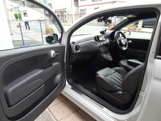 アバルト595 ツーリズモ タイベル交換済み23855K・レコードモンツアーマフラー・17インチAW・社外カロッツェリアナビ・カンポヴォーロ・キーイルミネーション・アディショナルLED(26枚目)