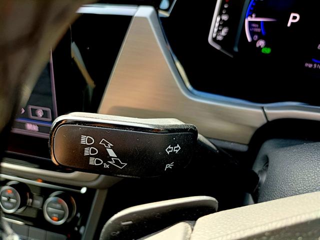 ゴルフトゥーラン ＴＳＩ　コンフォートライン　弊社下取り　ワンオーナー　ドラレコ　ＥＴＣ　スマキー　７人乗り　ＡＣＣ　ルーフレール（50枚目）