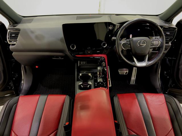 ＮＸ ＮＸ４５０ｈ＋　Ｆスポーツ　ＴＲＤフロントスポイラー／サイドスカート／リアディフューザー　純１４ＤＡプラス　パノラマビュー　ムーンルーフ　純正２０ＡＷ　３種フルＬＥＤ　カラーヘッドアップディスプレイ　電動革席　ナビ／ＴＶ　ＳＲ（10枚目）