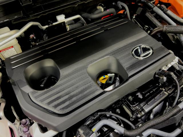 ＮＸ ＮＸ４５０ｈ＋　Ｆスポーツ　ＴＲＤフロントスポイラー／サイドスカート／リアディフューザー　純１４ＤＡプラス　パノラマビュー　ムーンルーフ　純正２０ＡＷ　３種フルＬＥＤ　カラーヘッドアップディスプレイ　電動革席　ナビ／ＴＶ　ＳＲ（19枚目）