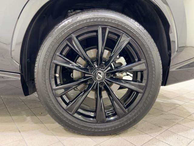 ＮＸ ＮＸ４５０ｈ＋　Ｆスポーツ　ＴＲＤフロントスポイラー／サイドスカート／リアディフューザー　純１４ＤＡプラス　パノラマビュー　ムーンルーフ　純正２０ＡＷ　３種フルＬＥＤ　カラーヘッドアップディスプレイ　電動革席　ナビ／ＴＶ　ＳＲ（20枚目）