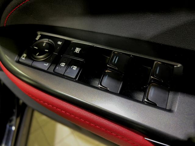 ＮＸ ＮＸ４５０ｈ＋　Ｆスポーツ　ＴＲＤフロントスポイラー／サイドスカート／リアディフューザー　純１４ＤＡプラス　パノラマビュー　ムーンルーフ　純正２０ＡＷ　３種フルＬＥＤ　カラーヘッドアップディスプレイ　電動革席　ナビ／ＴＶ　ＳＲ（46枚目）