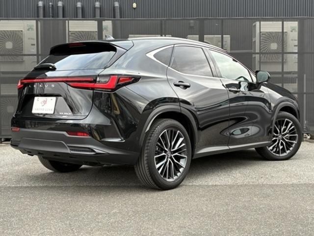 ＮＸ ＮＸ３５０ｈ　バージョンＬ　４ＷＤ　ワンオーナー　スライドガラスサンルーフ　フルレザーパワーシート　前後シートヒーター　シートエアコン　ステアリングヒーター　２０ＡＷ　ＬＫＡ　ＢＳＭ　ＰＳＢ　ＬＥＤヘッドライト　フォグランプ（31枚目）