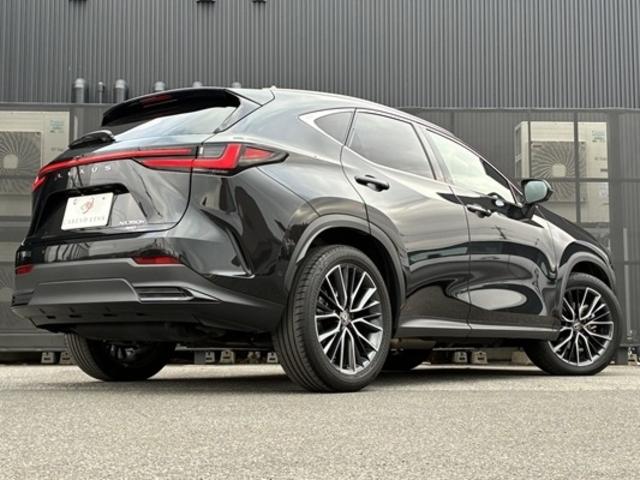 ＮＸ ＮＸ３５０ｈ　バージョンＬ　４ＷＤ　ワンオーナー　スライドガラスサンルーフ　フルレザーパワーシート　前後シートヒーター　シートエアコン　ステアリングヒーター　２０ＡＷ　ＬＫＡ　ＢＳＭ　ＰＳＢ　ＬＥＤヘッドライト　フォグランプ（32枚目）