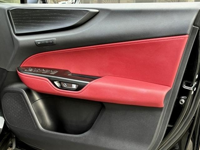 ＮＸ ＮＸ３５０ｈ　バージョンＬ　４ＷＤ　ワンオーナー　スライドガラスサンルーフ　フルレザーパワーシート　前後シートヒーター　シートエアコン　ステアリングヒーター　２０ＡＷ　ＬＫＡ　ＢＳＭ　ＰＳＢ　ＬＥＤヘッドライト　フォグランプ（38枚目）