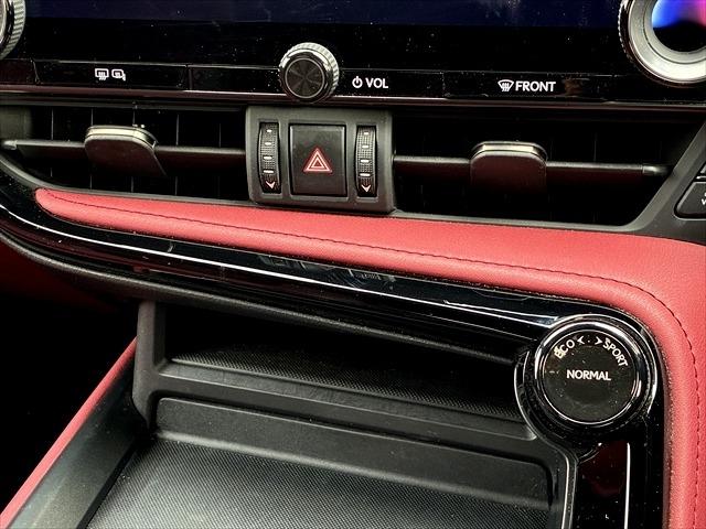 ＮＸ ＮＸ３５０ｈ　バージョンＬ　４ＷＤ　ワンオーナー　スライドガラスサンルーフ　フルレザーパワーシート　前後シートヒーター　シートエアコン　ステアリングヒーター　２０ＡＷ　ＬＫＡ　ＢＳＭ　ＰＳＢ　ＬＥＤヘッドライト　フォグランプ（54枚目）