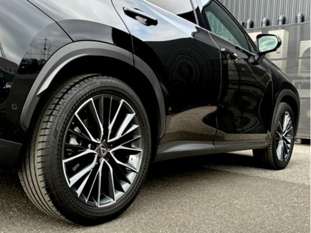 ＮＸ ＮＸ３５０ｈ　バージョンＬ　４ＷＤ　ワンオーナー　スライドガラスサンルーフ　フルレザーパワーシート　前後シートヒーター　シートエアコン　ステアリングヒーター　２０ＡＷ　ＬＫＡ　ＢＳＭ　ＰＳＢ　ＬＥＤヘッドライト　フォグランプ（76枚目）